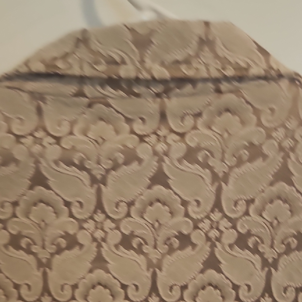 Light Tan Patterned Trench Coat - Picture 4 of 6
